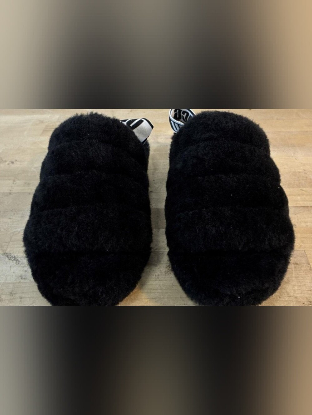 UGG Fluff Yeah Flatform Slide Sandals Size 8 New MSRP $110 - Picture 4 of 9